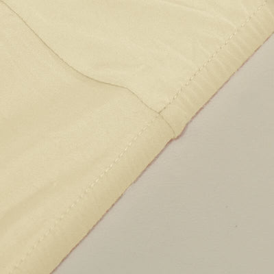 Großer cremebeiger Stuhlbezug