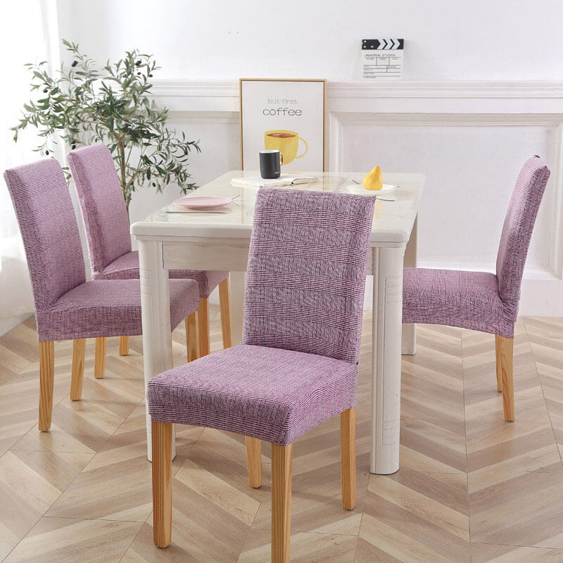 Stuhlbezug aus violettem Stoff