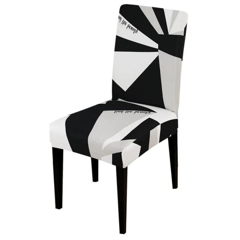 Schwarz-weißer Stuhlbezug mit geometrischen Formen