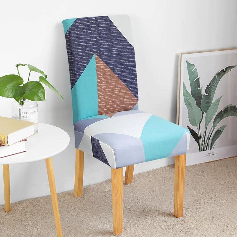 Stuhlbezug in Blau, Türkis, Grau und Weiß